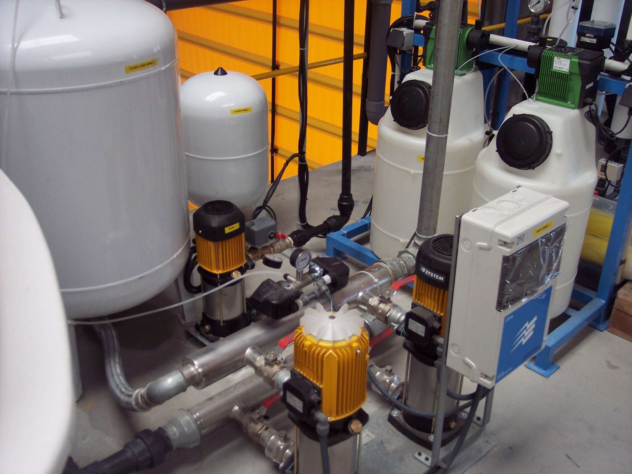 Tratamiento de agua con ósmosis inversa 