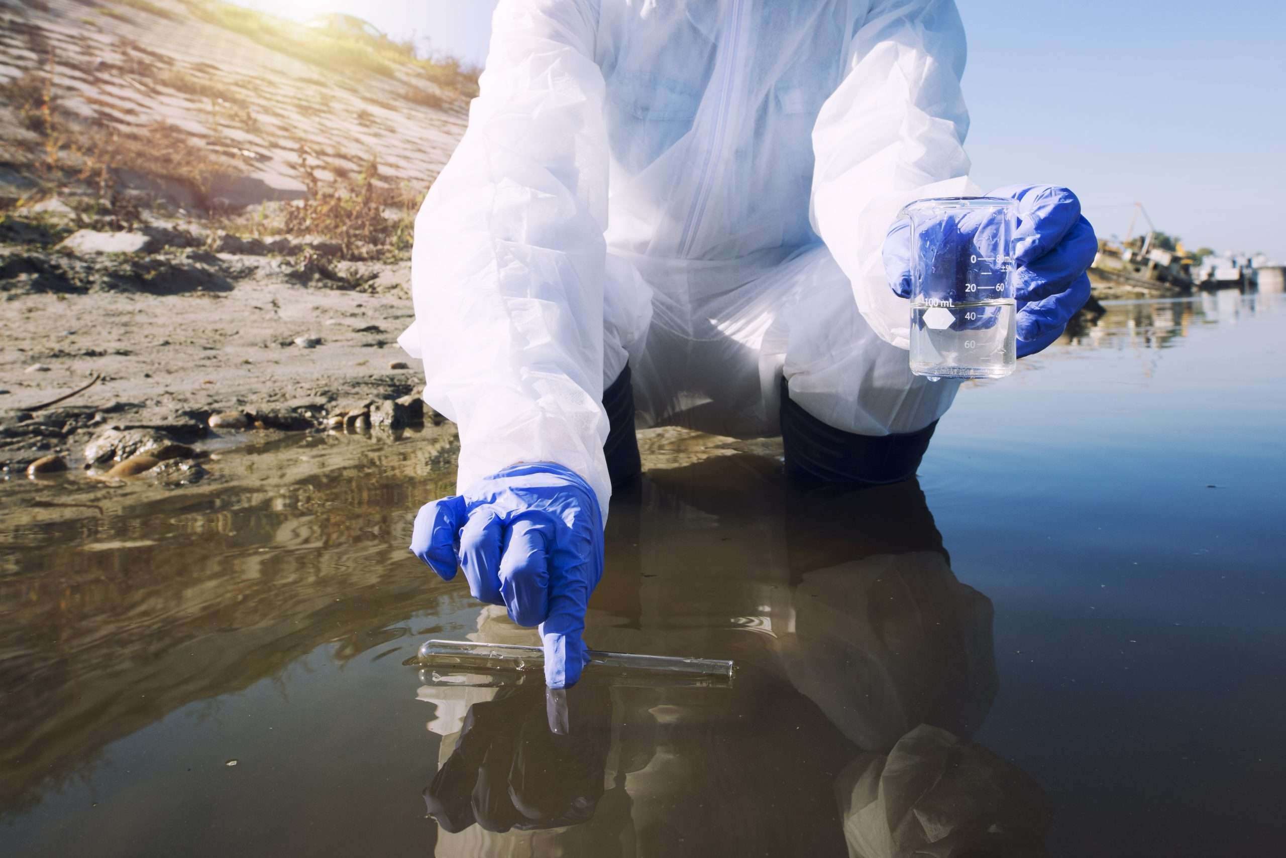 evitar la contaminación de aguas en negocios industriales